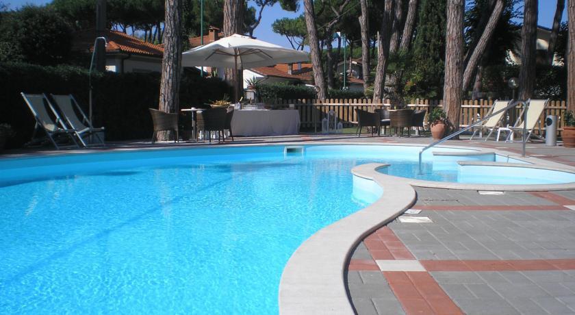La Serena Hotel Fdm Forte dei Marmi Exterior photo