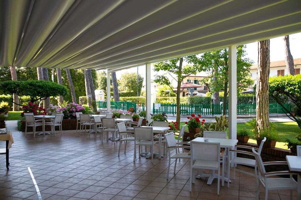 La Serena Hotel Fdm Forte dei Marmi Exterior photo